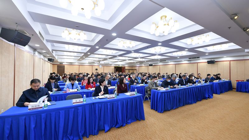 上海职业培训收费标准规范解析：揭秘合理收费之道